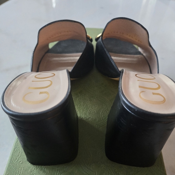 Gucci Black Leather Horsebit Sandals - Picture 2 of 9